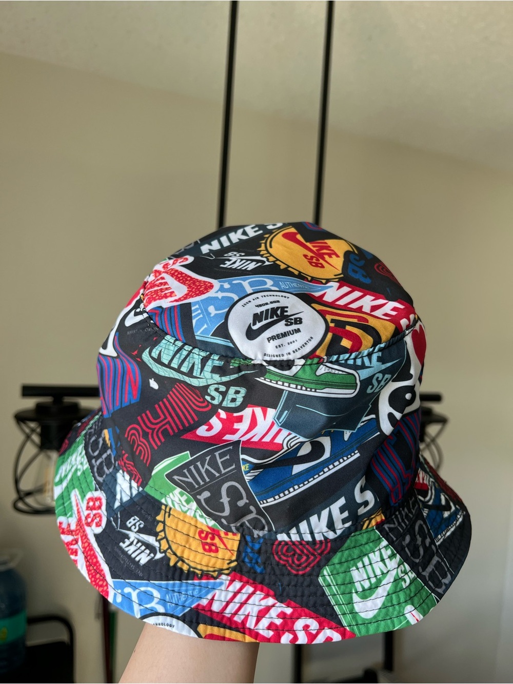 NIKE SB DUNK BUCKET Hat VERY ULTRA RARE Collectors item SIZE L